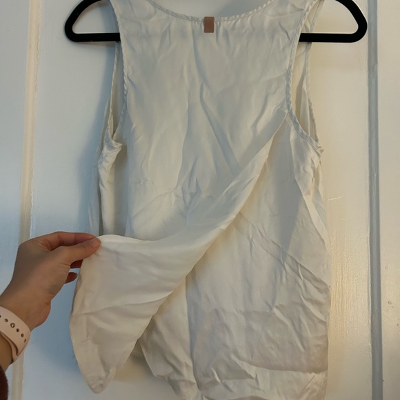 Lunya Washable Silk Set in White - Picture 6 of 9